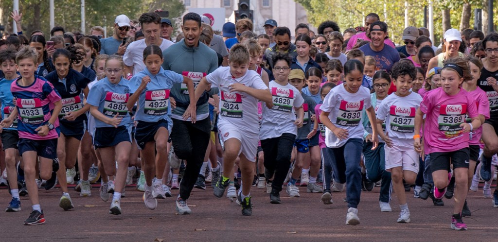 ROAD RUNNING